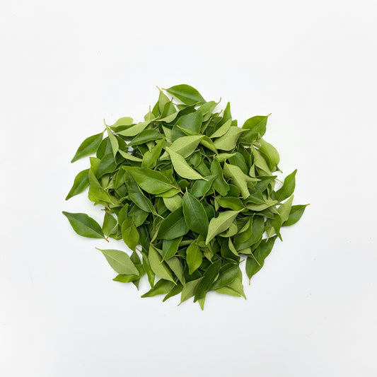 Loose curry leaves (Karivepilla)