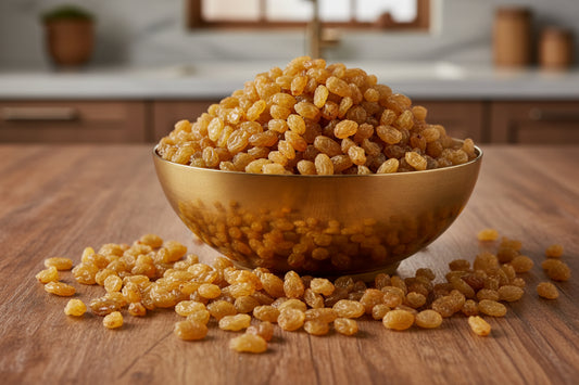 Golden raisins raw 100 g