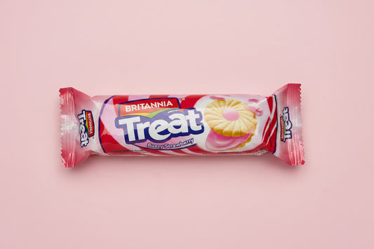 Britannia Strawberry Cream Treat Biscuit 100g