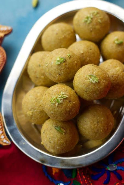 Besan Laddu